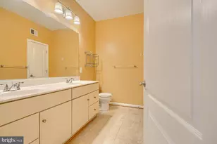 7201 Travertine Dr, Baltimore, MD 21209 - Photo 33