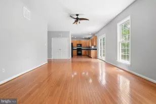 4945 Hazelwood Ave, Baltimore, MD 21206 - Photo 19
