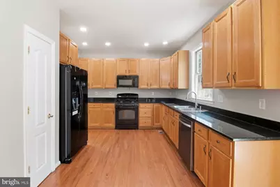 4945 Hazelwood Avenue, Baltimore, MD 21206 - Photo 11