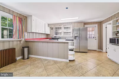204 Glenmore, Catonsville, MD 21228 - Photo 3