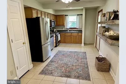 10 Avenal Road, Baltimore, MD 21221 - Photo 3