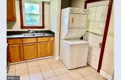 10 Avenal Road, Baltimore, MD 21221 - Photo 23