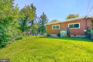 6821 Barnett Rd, Baltimore, MD 21239 - Photo 41