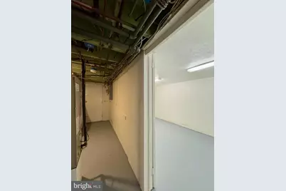 4 Warren Road, Baltimore, MD 21221 - Photo 19