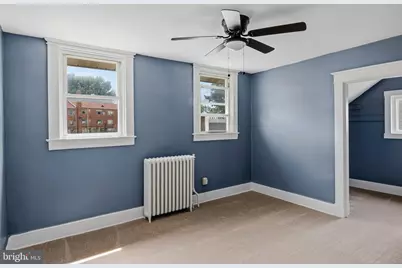 910 Saint Charles Avenue, Baltimore, MD 21229 - Photo 37