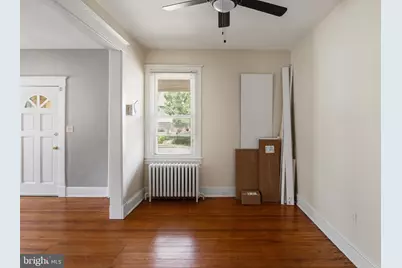 910 Saint Charles Avenue, Baltimore, MD 21229 - Photo 13