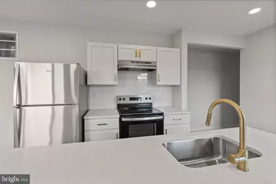 730 New Pittsburg Avenue #1, Baltimore, MD 21222 - Photo 5