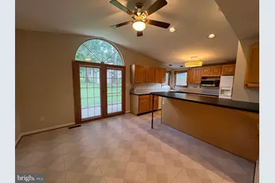 5 Madison Mills Court, Baltimore, MD 21228 - Photo 5