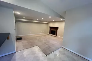 5 Madison Mills Ct, Baltimore, MD 21228 - Photo 13