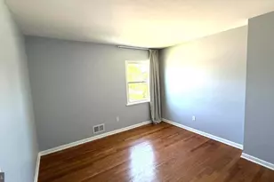 6409 Clifton Forge Cir, Catonsville, MD 21228 - Photo 13