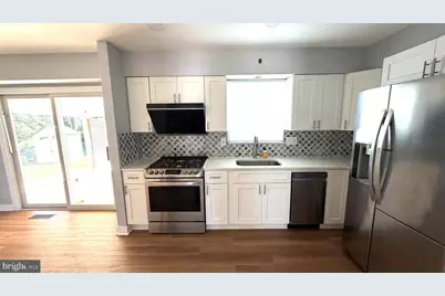 6409 Clifton Forge Circle, Catonsville, MD 21228 - Photo 11