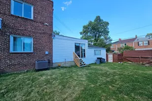 8501 Chestnut Oak, Parkville, MD 21234 - Photo 5