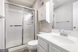 2012 Wisper Woods Way, Baltimore, MD 21244 - Photo 17
