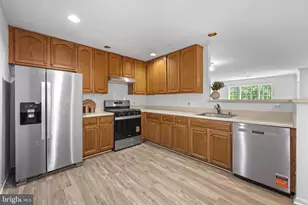 8516 Side Saddle Ct, Randallstown, MD 21133 - Photo 11