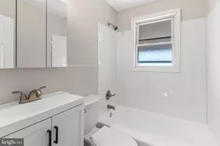 2147 Coralthorn Rd, Middle River, MD 21220 - Photo 9