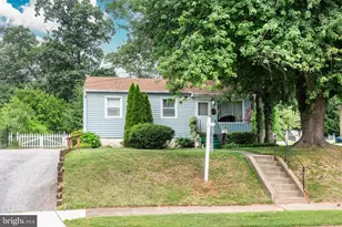 204 Uppergate Ct, Owings Mills, MD 21117 - Photo 1