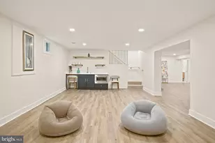 700 Hilton Ave, Baltimore, MD 21228 - Photo 19