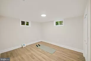 700 Hilton Ave, Baltimore, MD 21228 - Photo 23