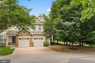 33 Peregrine Ct, Baltimore, MD 21208 - Photo 1