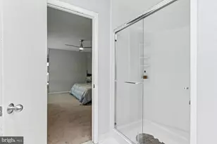 6 Lamplighter Ct, Pikesville, MD 21208 - Photo 27