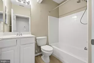 307 Wyndham Cir, Owings Mills, MD 21117 - Photo 15