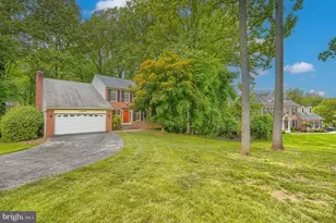 12101 Faulkner Dr, Owings Mills, MD 21117 - Photo 3