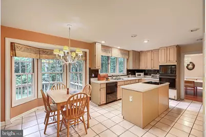 12101 Faulkner Drive, Owings Mills, MD 21117 - Photo 9