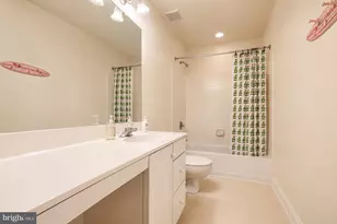 12101 Faulkner Dr, Owings Mills, MD 21117 - Photo 27