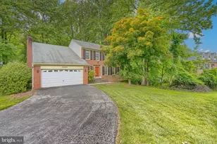 12101 Faulkner Dr, Owings Mills, MD 21117 - Photo 1