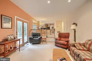 12101 Faulkner Dr, Owings Mills, MD 21117 - Photo 15
