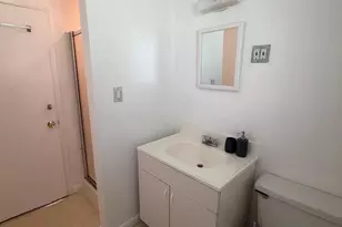 1234 Pleasant Valley Dr, Catonsville, MD 21228 - Photo 23