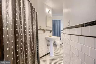 5010 Hazelwood Ave, Baltimore, MD 21206 - Photo 25