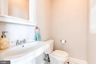 10925 Falls Rd, Lutherville Timonium, MD 21093 - Photo 23