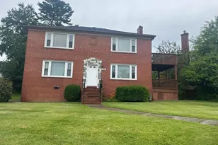 726 Martin Dr, Baltimore, MD 21229 - Photo 3