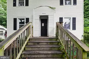 13 Beacon Hill Rd, Baltimore, MD 21207 - Photo 3