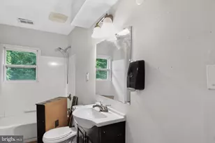 13 Beacon Hill Rd, Baltimore, MD 21207 - Photo 17