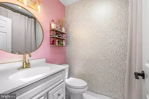 13 Barrow Ct, Towson, MD 21204 - Photo 51