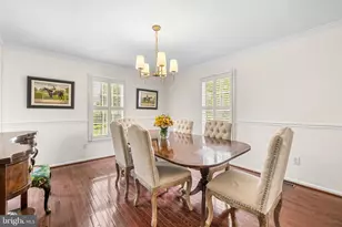 13 Barrow Ct, Towson, MD 21204 - Photo 11