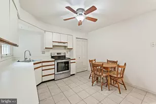 2001 Vista Ln, Lutherville Timonium, MD 21093 - Photo 11