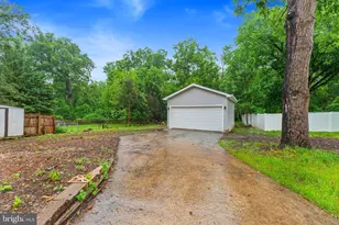 8108 Euler Ave, Windsor Mill, MD 21244 - Photo 21