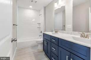 2502 Melia Ct, Baltimore, MD 21234 - Photo 9