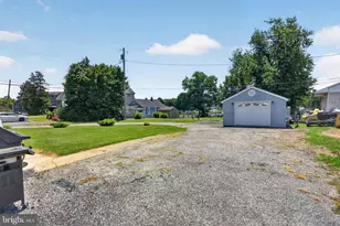 2620 Brannan Ave, Baltimore, MD 21219 - Photo 11