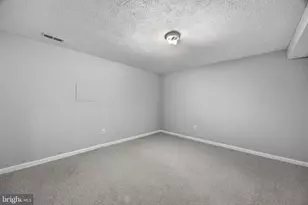18 Chudleigh Ct, Baltimore, MD 21208 - Photo 31