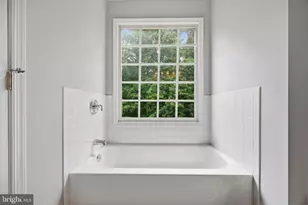 18 Chudleigh Ct, Baltimore, MD 21208 - Photo 27