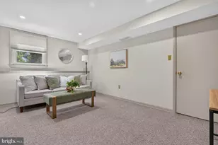 3 N Hilltop Rd, Baltimore, MD 21228 - Photo 19
