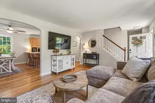 1102 Greenway Rd, Cockeysville, MD 21030 - Photo 11