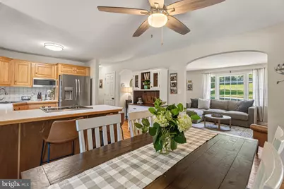 1102 Greenway Road, Cockeysville, MD 21030 - Photo 15