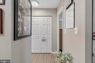 205 E Joppa Rd, Towson, MD 21286 - Photo 13