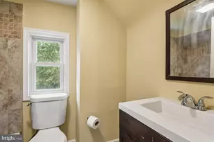 2917 Linganore Ave, Baltimore, MD 21234 - Photo 9
