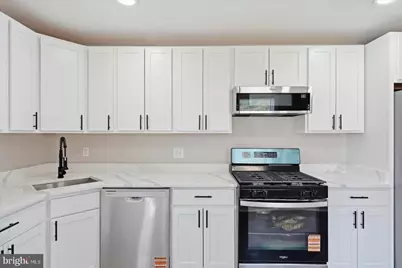 825 Martin Road, Essex, MD 21221 - Photo 11